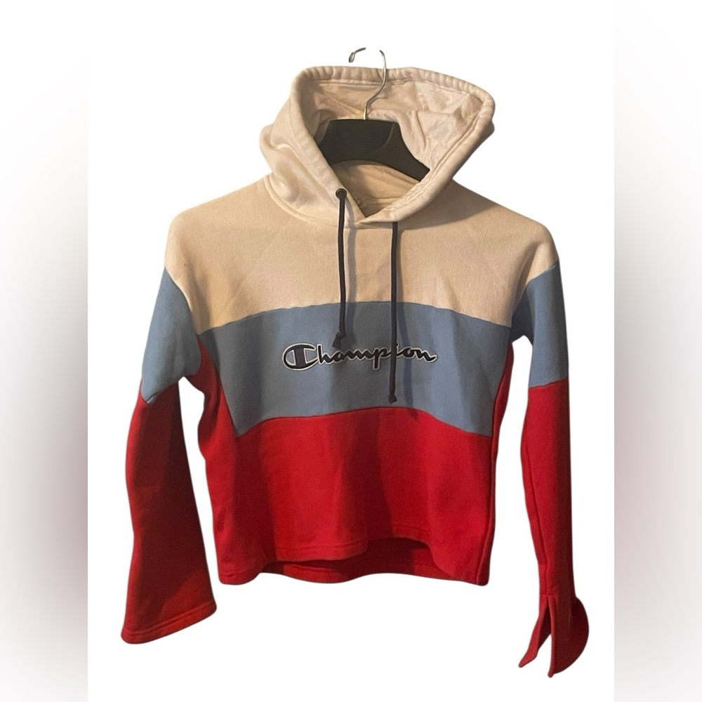 Champion women’s M color block sweatshirt